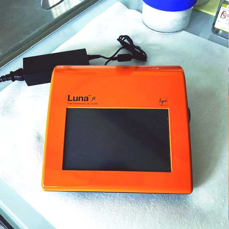 logosbio_INSERM_LUNA-FL-800x800-1